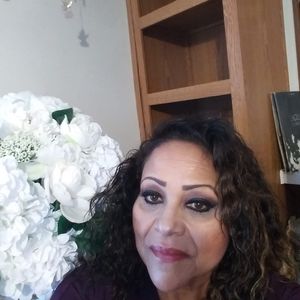 Meet your Posher, Alicia